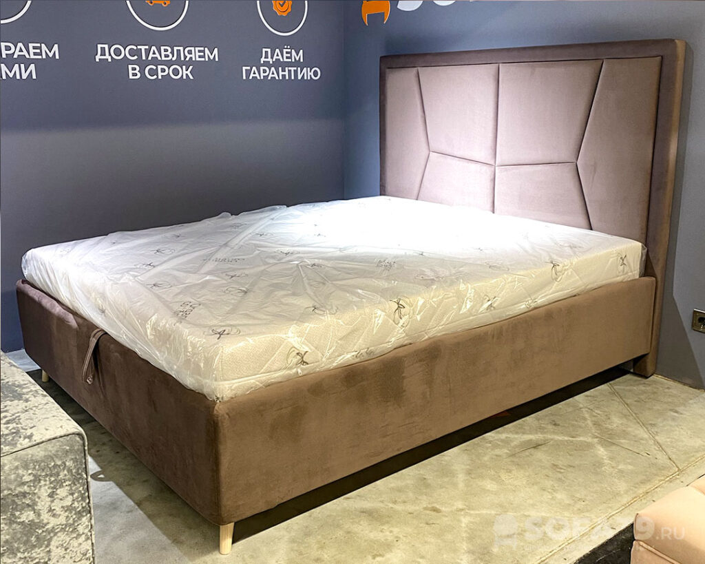 Кровать Гретта велутто